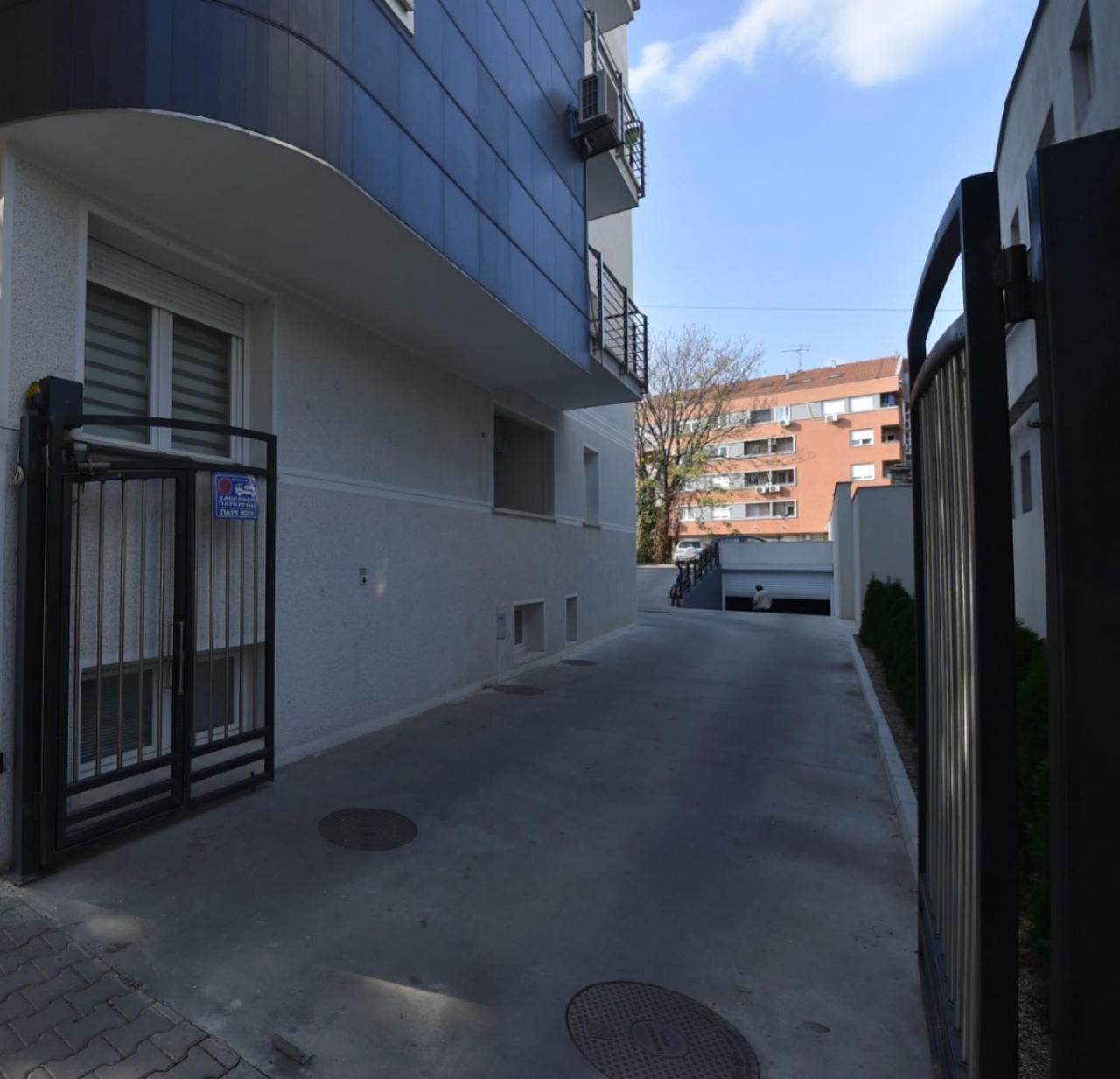 Apartment Sinisa With Garage Novi Sad Exterior foto